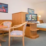 Ruser's 3* Schonberg in Holstein